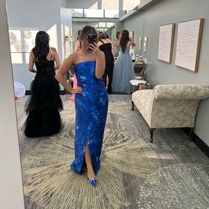 ML Monique Lhuillier Floral Strapless Column Dress